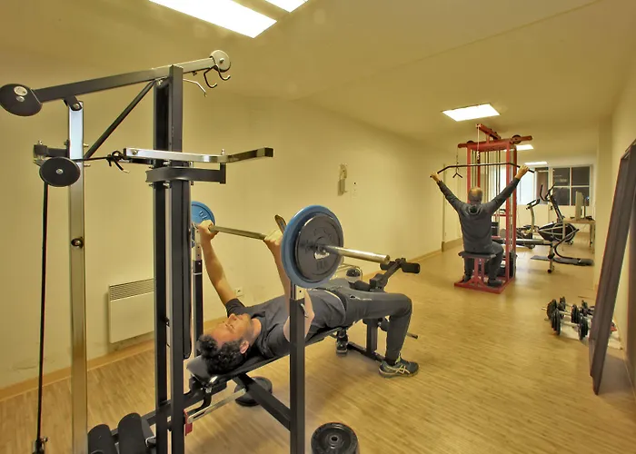 Le Madrigal Hotel 2*