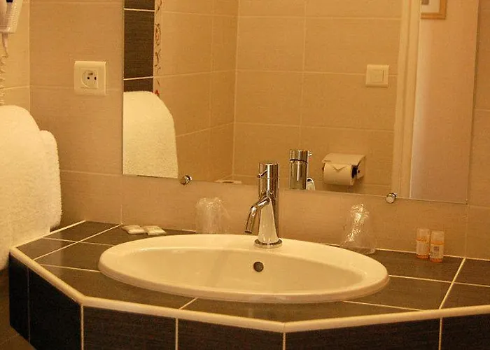 Hotel Le Madrigal 2*