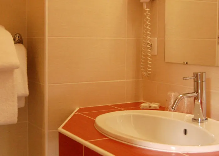 Hotel Le Madrigal 2*